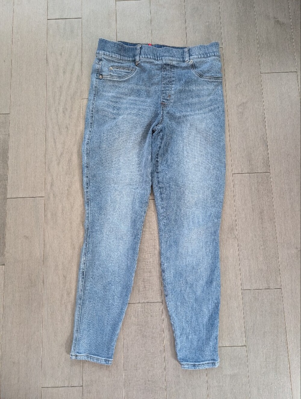 Spanx Pull On Skinny Jeans Light Blue Wash Size Large